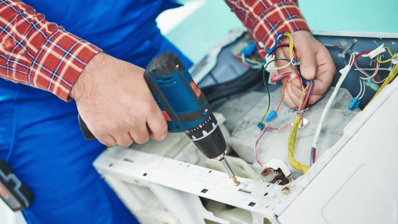 Köprübaşı Toshiba Toshiba çamaşır makinesi kart tamiri – Su almama arızası orijinal parça ile giderildi. - Teknik servis örneği